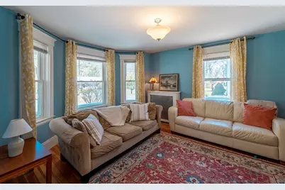 25 Call St, Billerica, MA 01862 - Photo 8