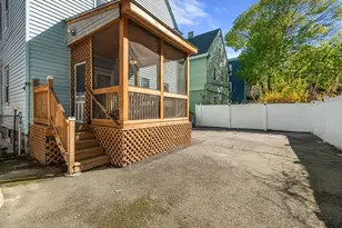 8 Colonial Ave, Boston, MA 02124 - Photo 12