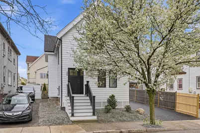 30 Waverly Ave, Everett, MA 02149 - Photo 2