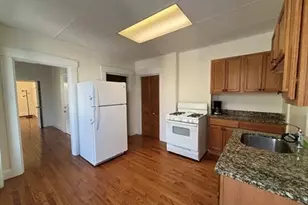 71 W Wyoming Ave, Melrose, MA 02176 - Photo 4