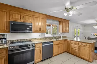 3 Taylor Rd, Bellingham, MA 02019 - Photo 4