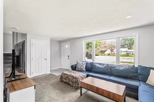 210 Plymouth St, Carver, MA 02330 - Photo 4