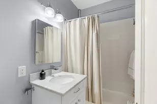 180 Commonwealth Ave, Boston, MA 02116 - Photo 12
