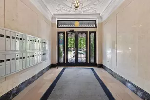 180 Commonwealth Ave, Boston, MA 02116 - Photo 16