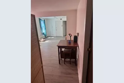 49 Fremont St, Springfield, MA 01105 - Photo 6