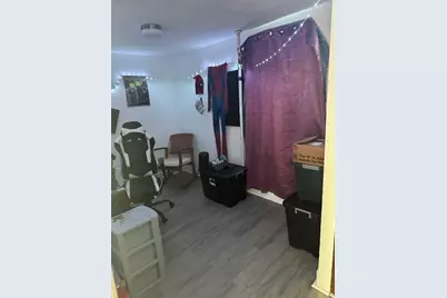 49 Fremont St, Springfield, MA 01105 - Photo 8