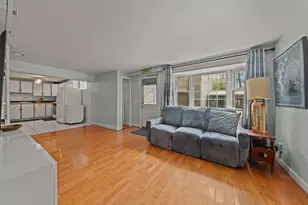 25 Pinedale Rd, Boston, MA 02131 - Photo 6