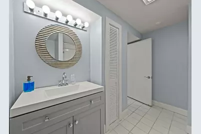 25 Pinedale Rd #1, Boston, MA 02131 - Photo 16