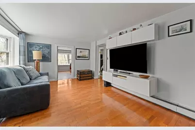 25 Pinedale Rd #1, Boston, MA 02131 - Photo 4