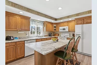 45 Elliot Trail, Grafton, MA 01519 - Photo 8