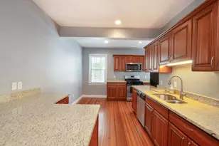 66 Tucker Ln, Dartmouth, MA 02747 - Photo 10