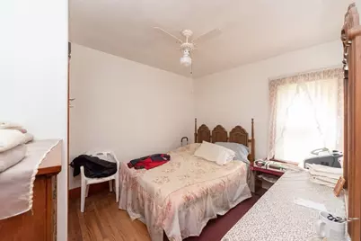 18 Pearl St, Webster, MA 01570 - Photo 12