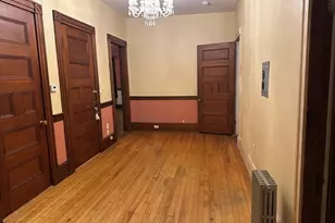 127 Hawthorn St, New Bedford, MA 02740 - Photo 2
