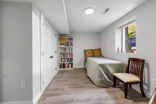 30 Gloucester St, Arlington, MA 02476 - Photo 20