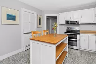 48 Mt Walley Rd, Waltham, MA 02451 - Photo 6
