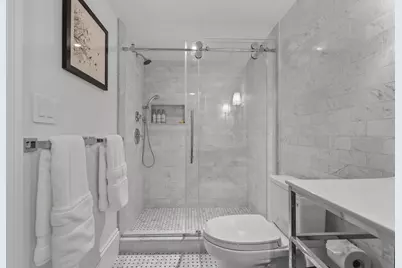 28 Lawrence St, Boston, MA 02116 - Photo 22