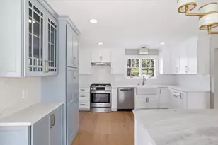 10 Vesper Ave, Falmouth, MA 02540 - Photo 26