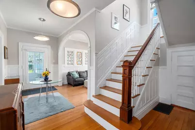 121 Thorndike Street, Brookline, MA 02446 - Photo 6