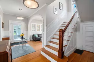 121 Thorndike St, Brookline, MA 02446 - Photo 6