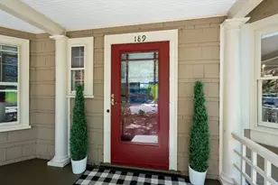 189 Mt Vernon St, Newton, MA 02465 - Photo 2