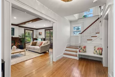 189 Mount Vernon St, Newton, MA 02465 - Photo 4