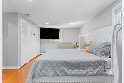 70 Westfield Dr, Brockton, MA 02301 - Photo 16