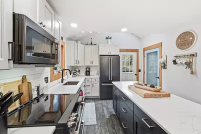 61 Monson Turnpike Rd, Petersham, MA 01366 - Photo 14