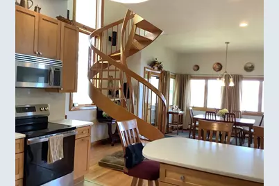37 Wilson Ave, Spencer, MA 01562 - Photo 10