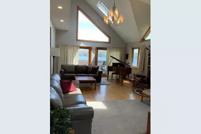 37 Wilson Ave, Spencer, MA 01562 - Photo 8