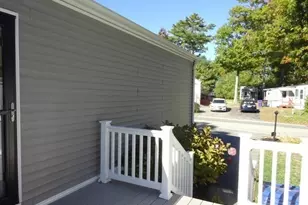 43 Great Hill Dr, Wareham, MA 02576 - Photo 10