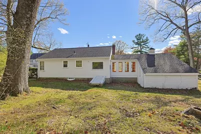 2 Perham St, Bedford, MA 01730 - Photo 36