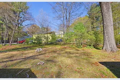 2 Perham St, Bedford, MA 01730 - Photo 32