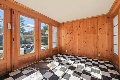 2 Perham St, Bedford, MA 01730 - Photo 16