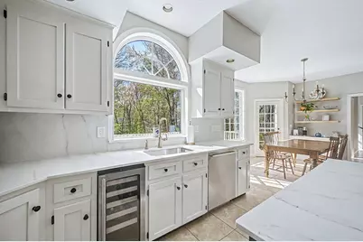 7 Kimball Rd, Hopkinton, MA 01748 - Photo 6