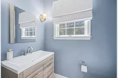 7 Kimball Rd, Hopkinton, MA 01748 - Photo 10