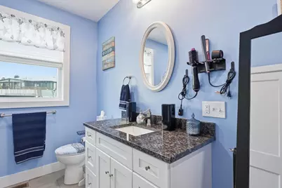 46 Grand View Ave, Lynn, MA 01904 - Photo 16
