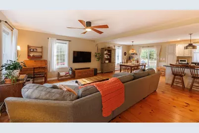 15 Oak Dr, West Brookfield, MA 01585 - Photo 12