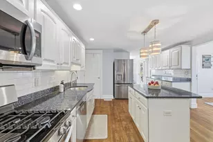233 West St, Quincy, MA 02169 - Photo 8