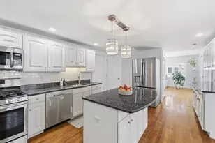 233 West St, Quincy, MA 02169 - Photo 6