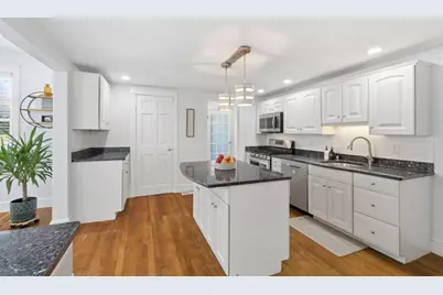 233 West St, Quincy, MA 02169 - Photo 12