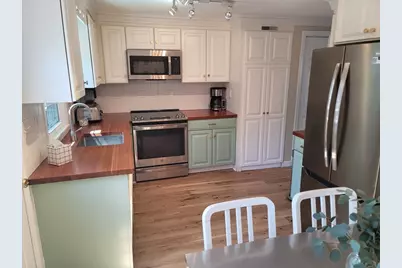 27 Norwood Avenue #2, Manchester by the Sea, MA 01944 - Photo 6