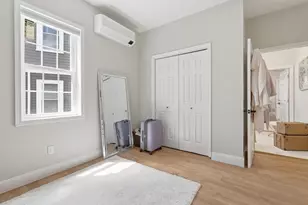 58 Willard St, New Bedford, MA 02744 - Photo 14