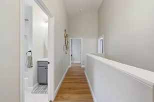 58 Willard St, New Bedford, MA 02744 - Photo 10