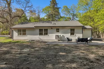 373 Eliot St, Ashland, MA 01721 - Photo 32