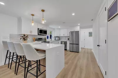 373 Eliot St, Ashland, MA 01721 - Photo 8