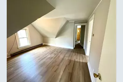48 Acushnet Ave, Springfield, MA 01105 - Photo 18