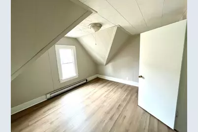 48 Acushnet Ave, Springfield, MA 01105 - Photo 20