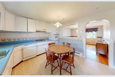 15 Rose St, Milton, MA 02186 - Photo 4