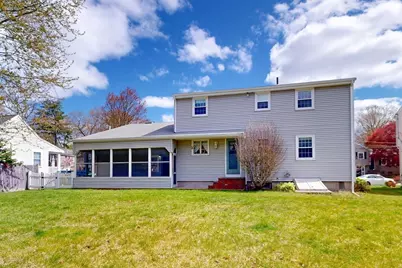 15 Rose St, Milton, MA 02186 - Photo 8