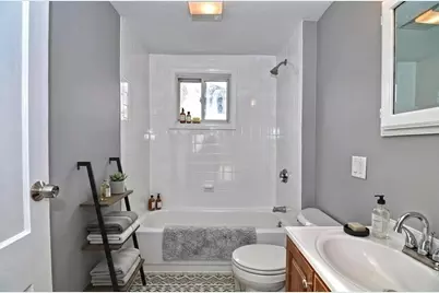 64 Germain Ave #1, Quincy, MA 02169 - Photo 8